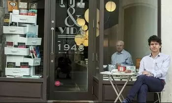 Librería fundada en 1948. Tercera generación de libreros.